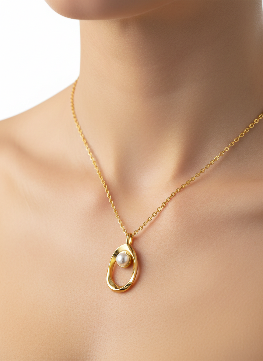 Alphalurent 925 silver necklace featuring a geometric Möbius twist pendant holding a single white pearl. (For the gold bracelet image): Gold-plated Alphalurent bracelet with a twisted pearl charm and two accent pearls on a delicate chain.